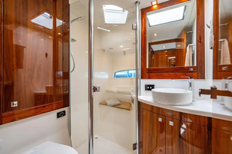 Bald Eagle Yacht Photos Pics 