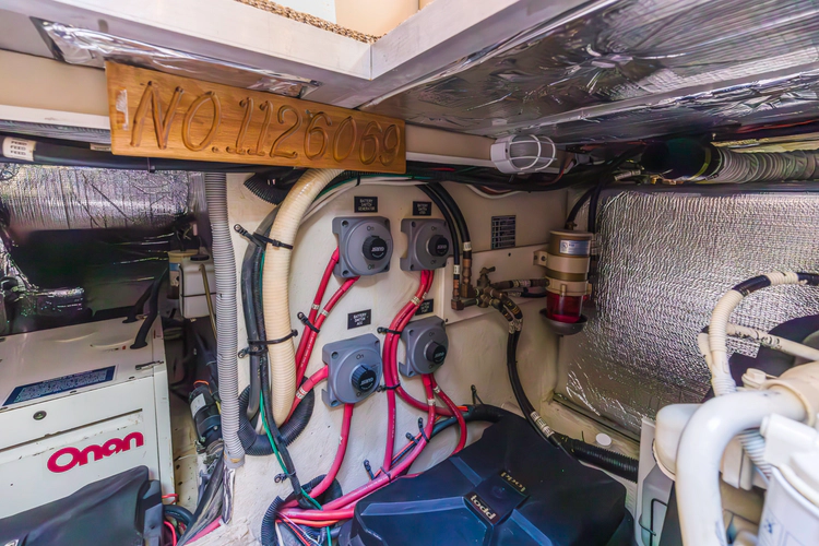 Making Waves Yacht Photos Pics 