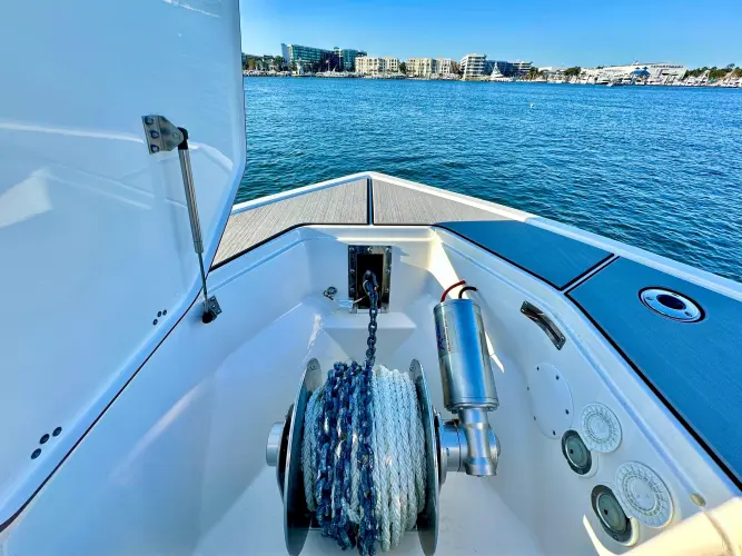 Cray Day Yacht Photos Pics 