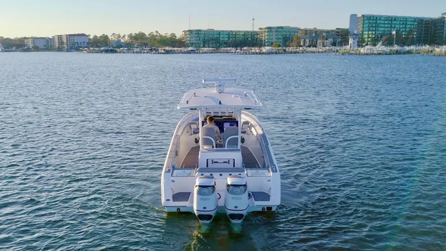 Cray Day Yacht Photos Pics 