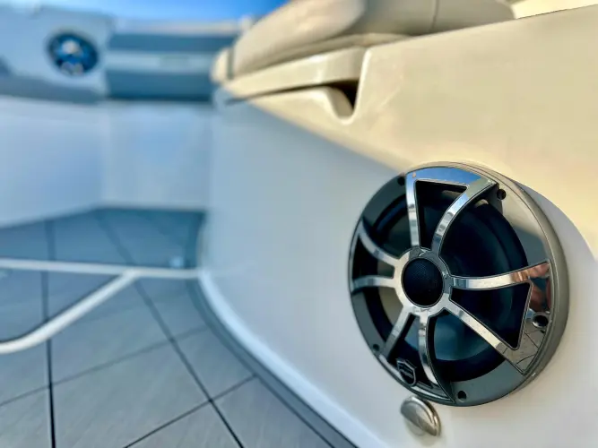 Cray Day Yacht Photos Pics 