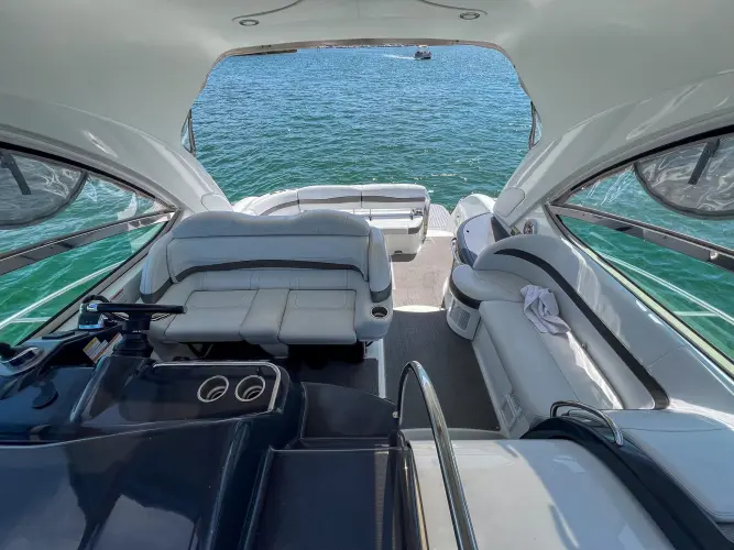 Liquid Asset Yacht Photos Pics 