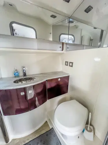 Liquid Asset Yacht Photos Pics 