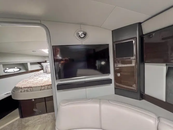 Liquid Asset Yacht Photos Pics 