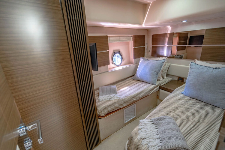 Yullah Yacht Photos Pics 