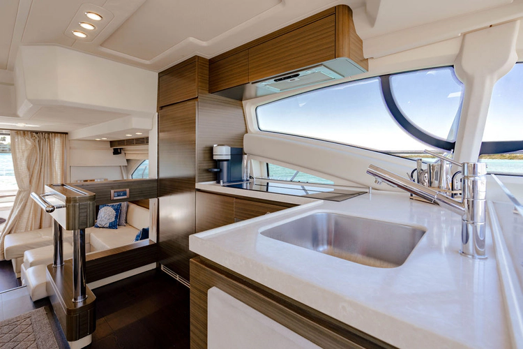 Yullah Yacht Photos Pics 