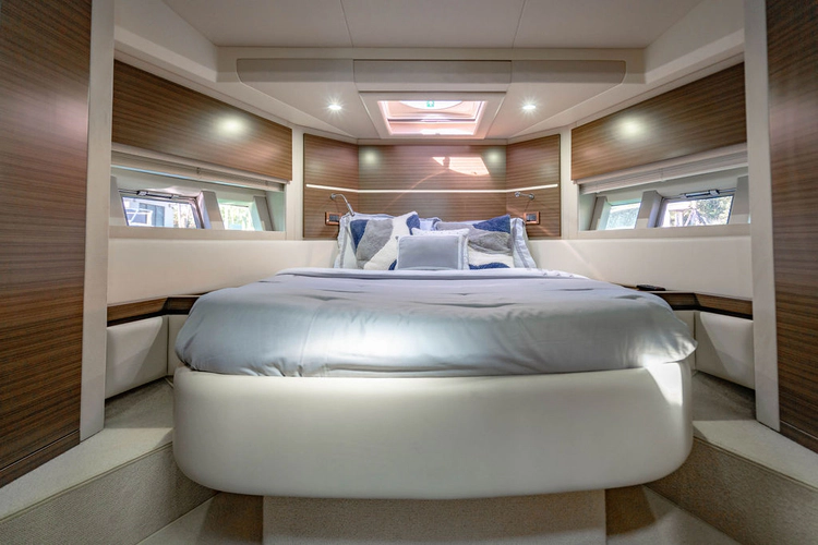 Yullah Yacht Photos Pics 