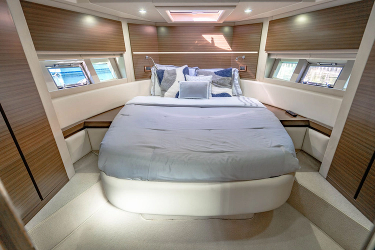 Yullah Yacht Photos Pics 