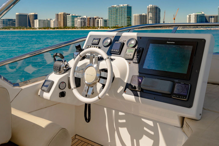 Yullah Yacht Photos Pics 