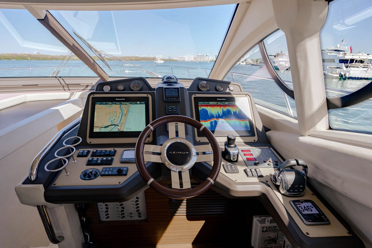 Yullah Yacht Photos Pics 