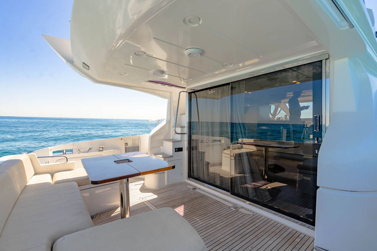 Yullah Yacht Photos Pics 