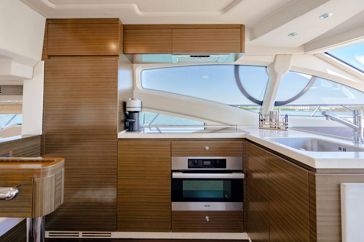 Yullah Yacht Photos Pics 