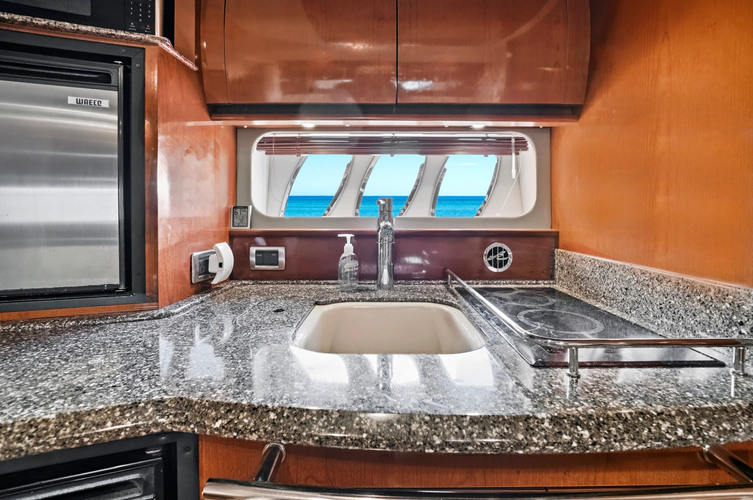 Taramina Yacht Photos Pics 