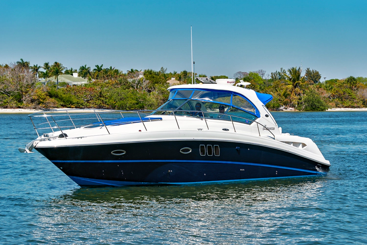 Taramina Yacht Photos Pics 