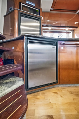 Taramina Yacht Photos Pics 