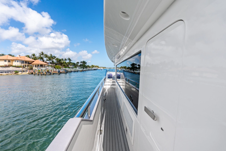 Aleniel Yacht Photos Pics 