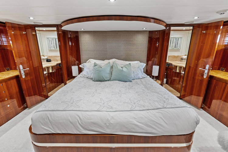 Aleniel Yacht Photos Pics 