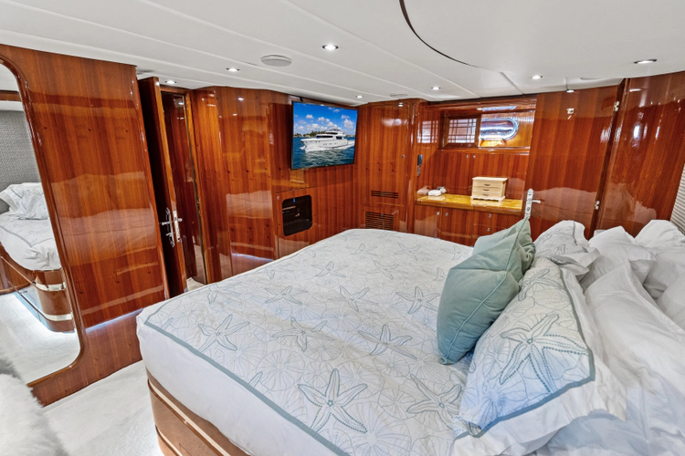 Aleniel Yacht Photos Pics 