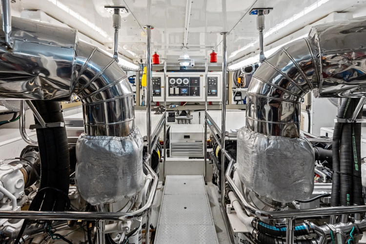 Aleniel Yacht Photos Pics 