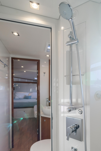 Flash Yacht Photos Pics 