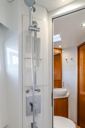 Flash Yacht Photos Pics 