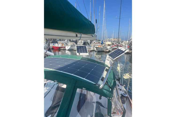 Juniper Yacht Photos Pics 