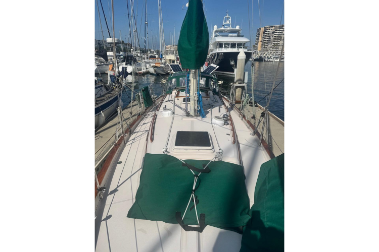 Juniper Yacht Photos Pics 