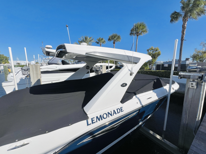 Lemonade Yacht Photos Pics 