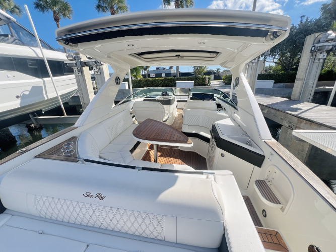 Lemonade Yacht Photos Pics 