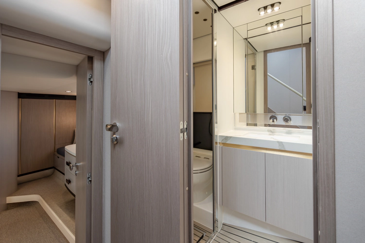 Dolce Vita Yacht Photos Pics 