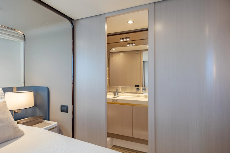 Dolce Vita Yacht Photos Pics 