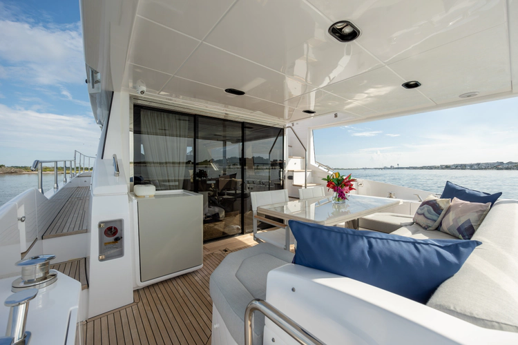 Dolce Vita Yacht Photos Pics 