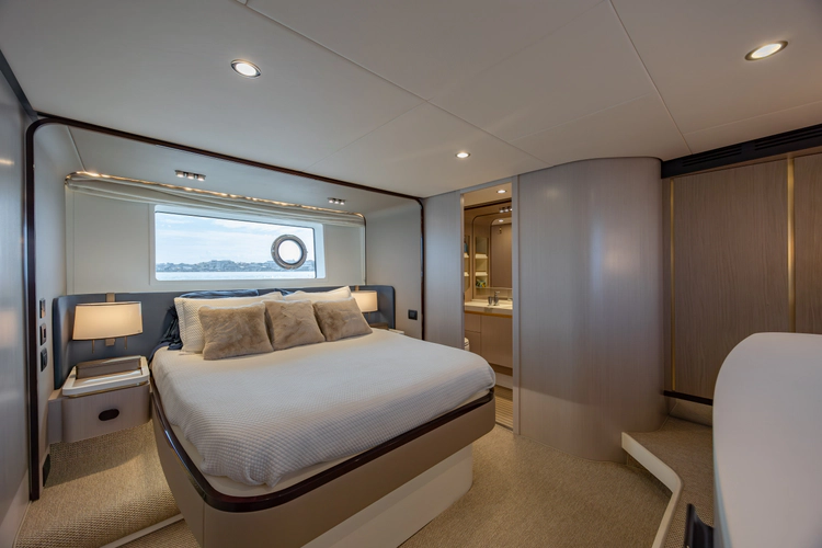 Dolce Vita Yacht Photos Pics 