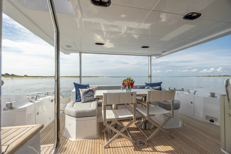 Dolce Vita Yacht Photos Pics 