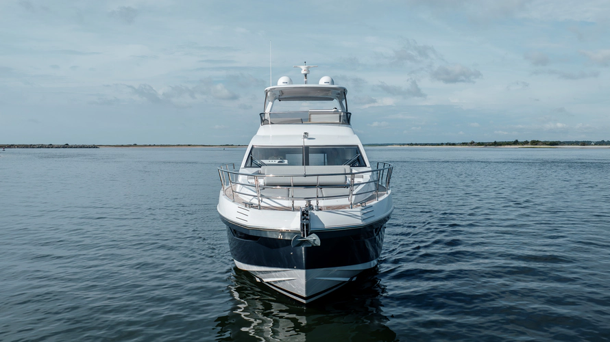 Dolce Vita Yacht Photos Pics 