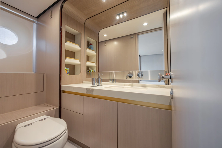 Dolce Vita Yacht Photos Pics 