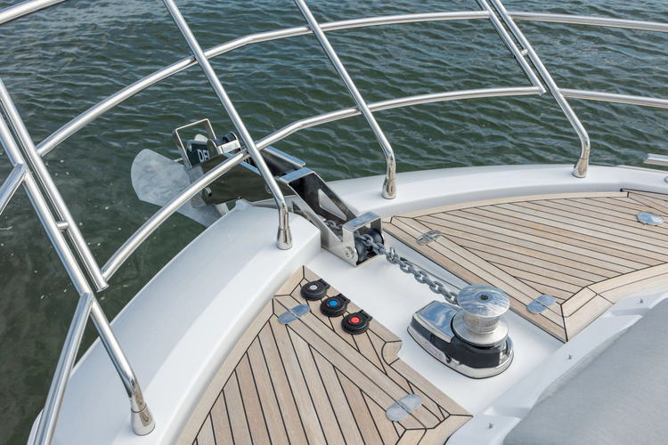 Dolce Vita Yacht Photos Pics 