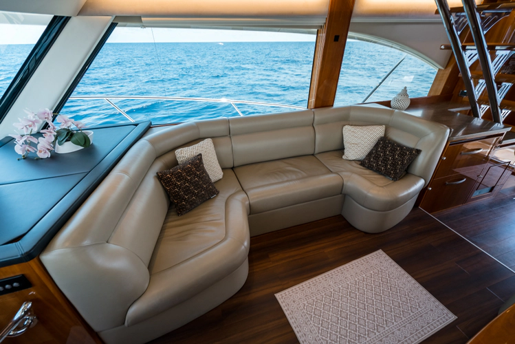 Island Moon Yacht Photos Pics 