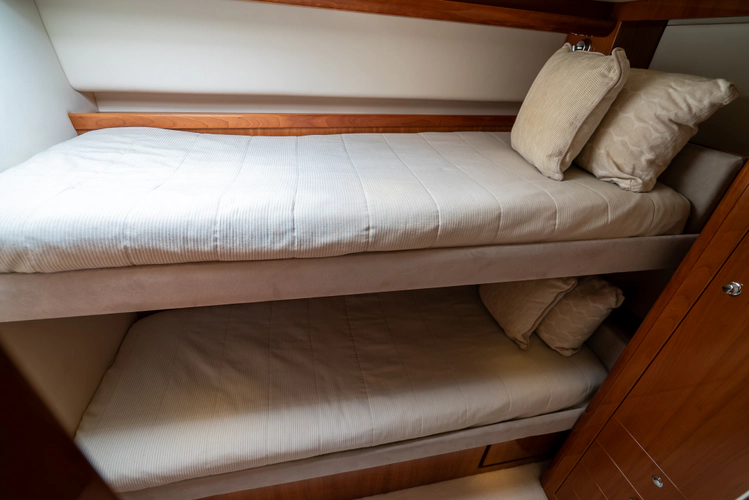 Island Moon Yacht Photos Pics 