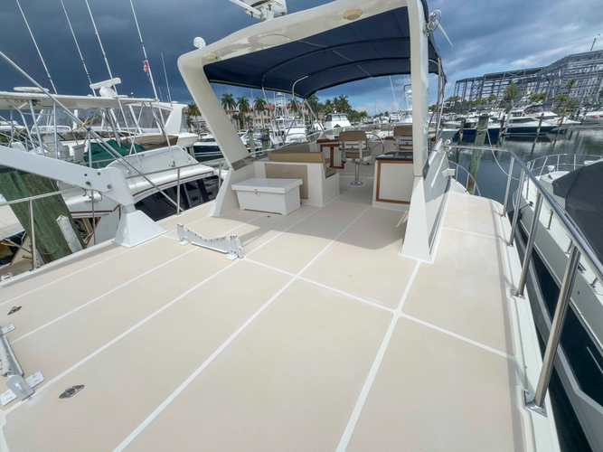Island Girl Yacht Photos Pics 