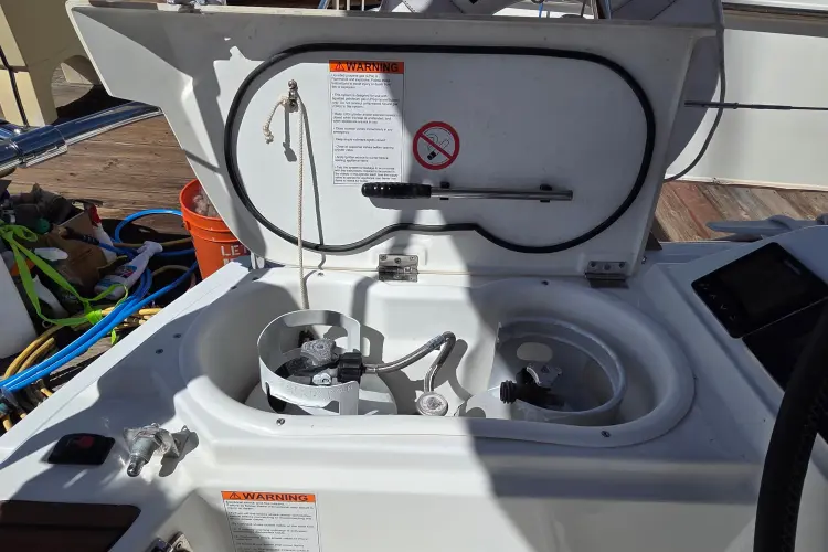 Victory Yacht Photos Pics 