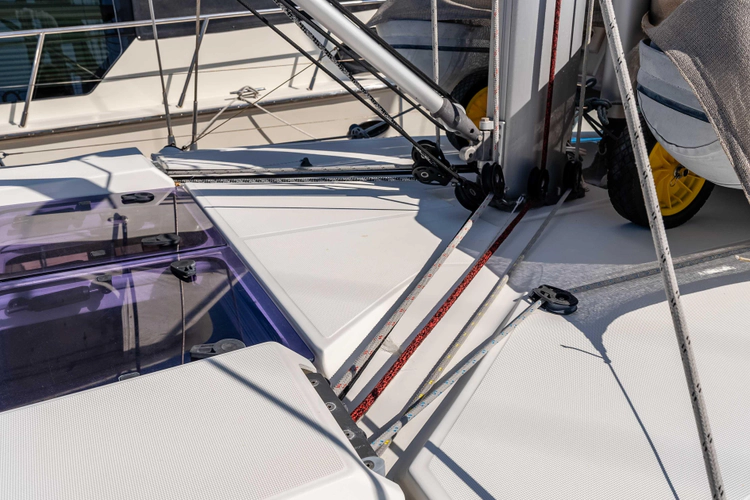 Victory Yacht Photos Pics 