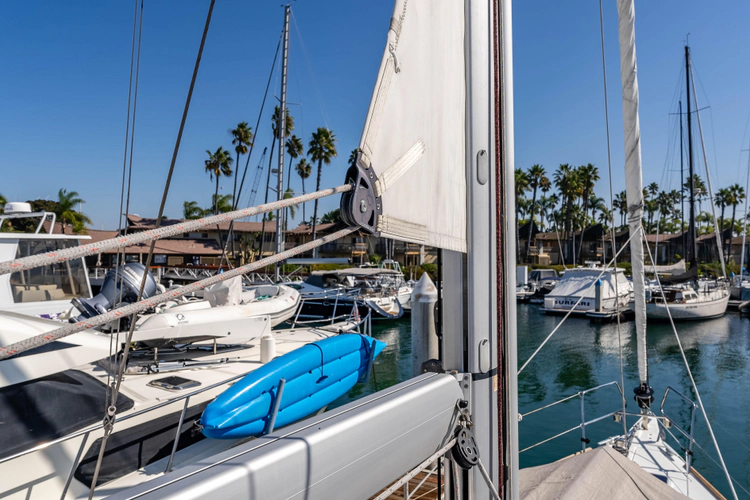 Victory Yacht Photos Pics 
