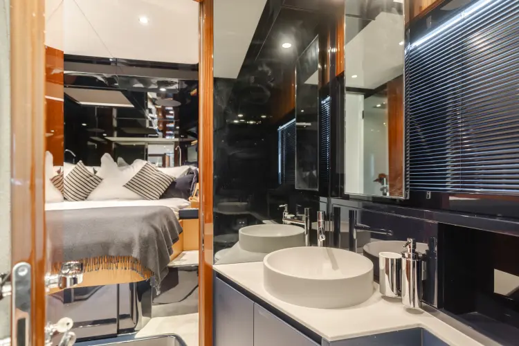 Mrs. Nicely Yacht Photos Pics 