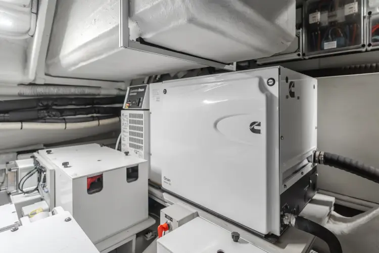 Mrs. Nicely Yacht Photos Pics 