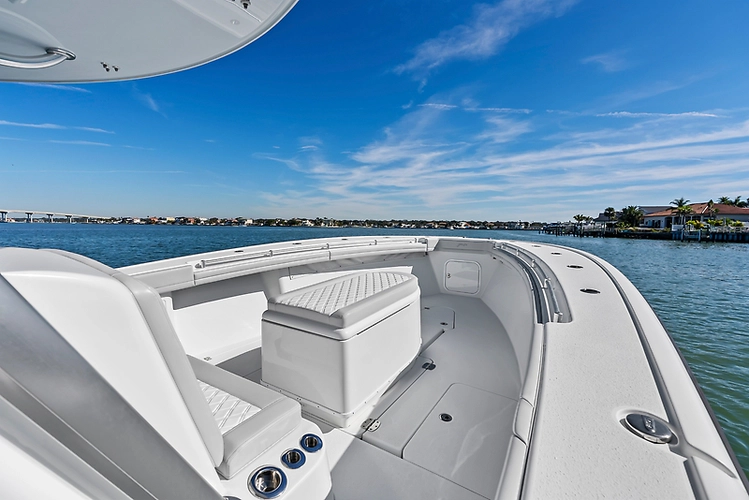 Rock Bottom Yacht Photos Pics 