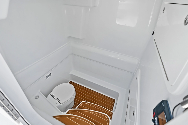 Rock Bottom Yacht Photos Pics 