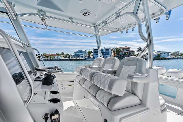 Rock Bottom Yacht Photos Pics 