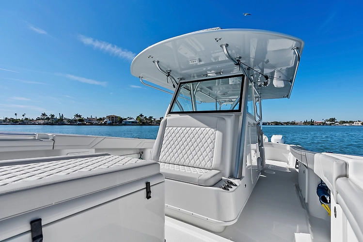 Rock Bottom Yacht Photos Pics 