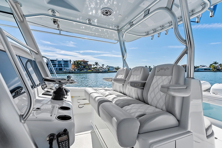 Rock Bottom Yacht Photos Pics 